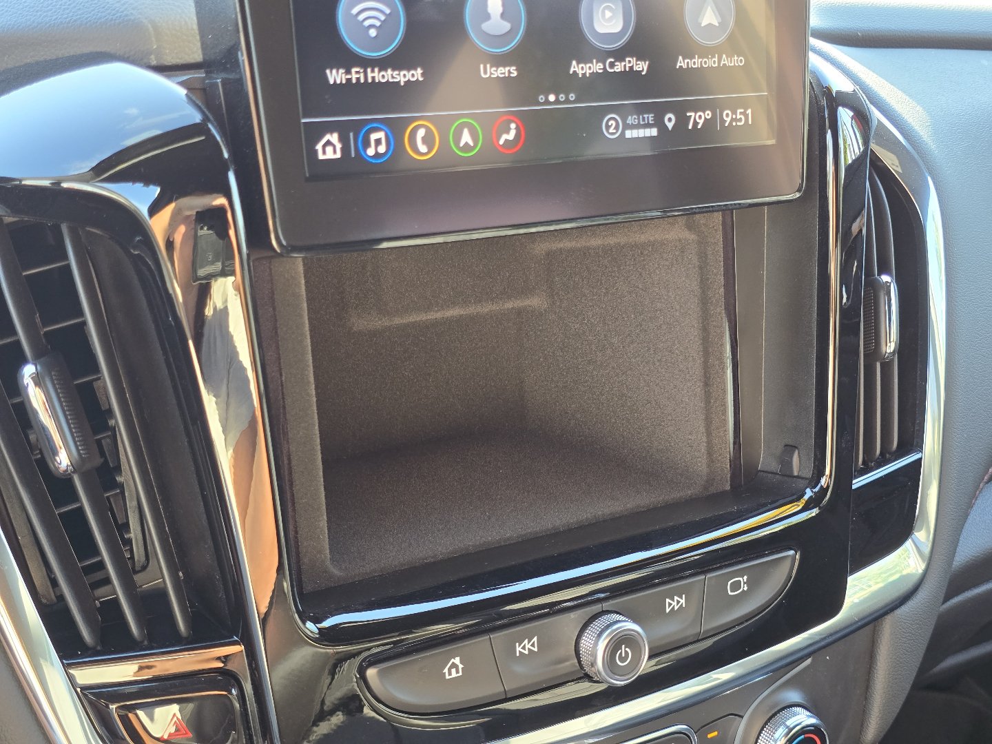 Certified 2023 Chevrolet Traverse RS w/ LPO, Floor Liner Package AWD/4WD image 18