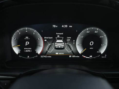 Used 2025 INFINITI QX60 Luxe image 9