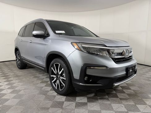 Used 2021 Honda Pilot Touring image 7