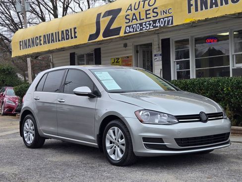 Used 2015 Volkswagen Golf TDI S image 1