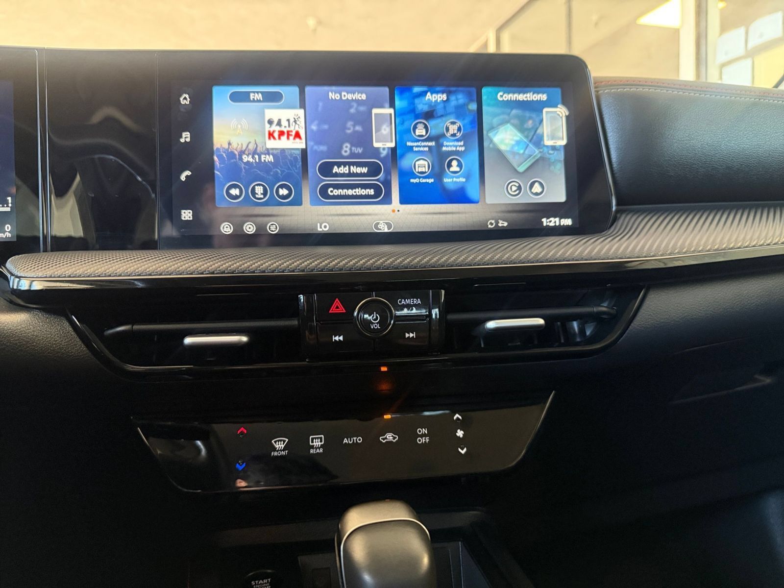 Used 2026 Nissan Kicks SR AWD/4WD image 16