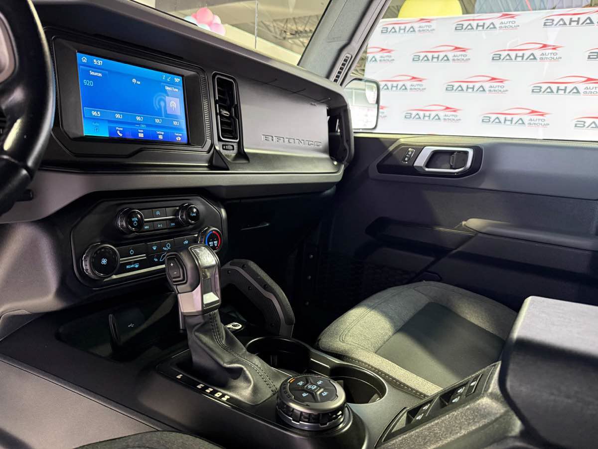 Used 2022 Ford Bronco Big Bend w/ Sasquatch Package AWD/4WD image 31