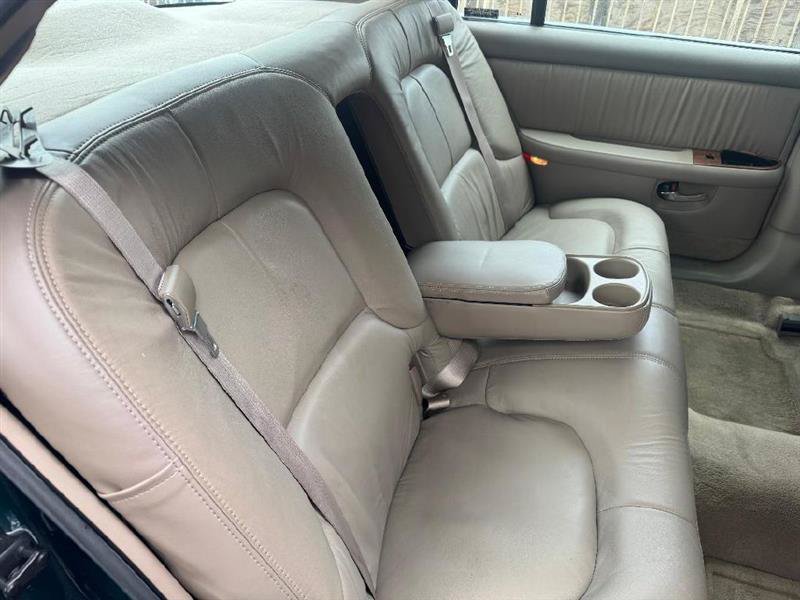Used 1999 Buick Park Avenue w/ Prestige Opt Pkg FWD image 32