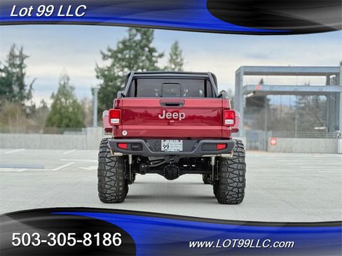 Used 2021 Jeep Gladiator Rubicon w/ Trailer Tow Package AWD/4WD image 9