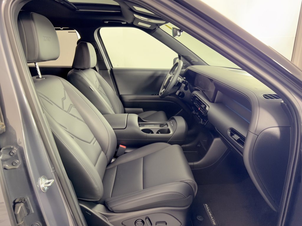Certified 2026 Hyundai Palisade XRT Pro AWD/4WD image 30