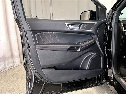 Used 2022 Ford Edge ST-Line AWD/4WD image 21