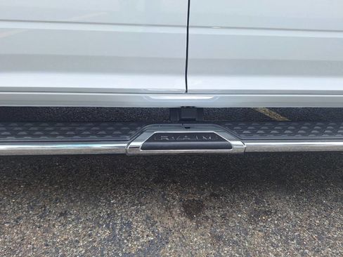 New 2024 RAM 3500 Tradesman w/ Chrome Appearance Group image 25