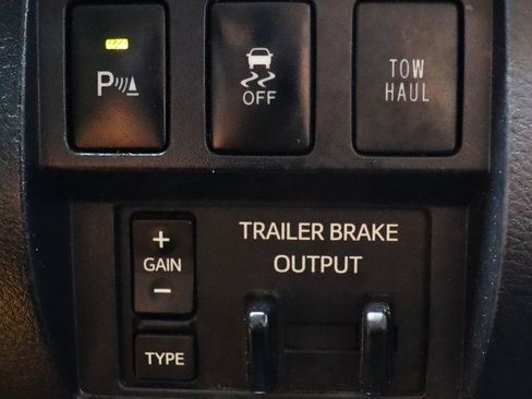 Used 2017 Toyota Tundra SR5 w/ TRD Off Road Package RWD image 58