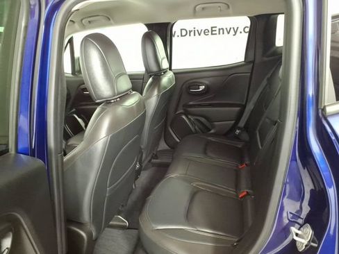 Used 2021 Jeep Renegade Limited AWD/4WD image 9