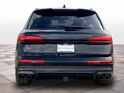 New 2026 Audi SQ7 Premium Plus