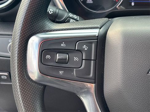 Used 2022 Chevrolet Blazer LT image 32