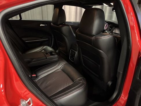 Used 2015 Dodge Charger SXT w/ Premium Group image 12