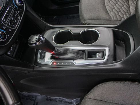 Used 2020 Chevrolet Equinox LT AWD/4WD image 27