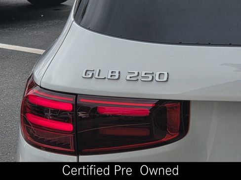 Certified 2026 Mercedes-Benz GLB 250 4MATIC image 39