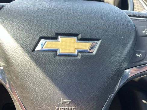 Used 2024 Chevrolet Malibu LT FWD image 36