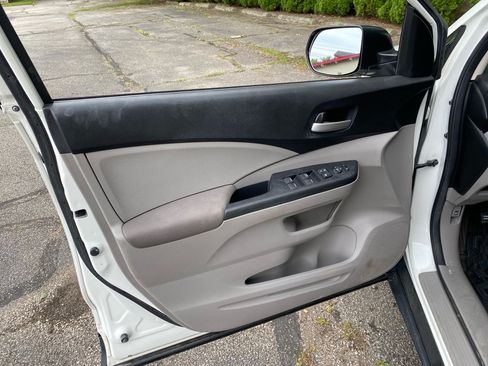 Used 2013 Honda CR-V LX image 10