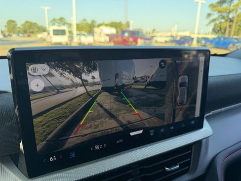 Certified 2025 Ford Explorer ST AWD/4WD image 5