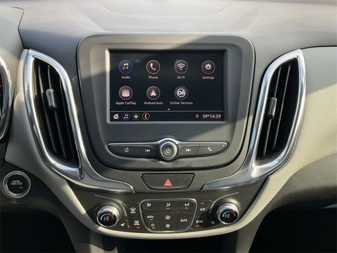 Used 2020 Chevrolet Equinox LT image 12