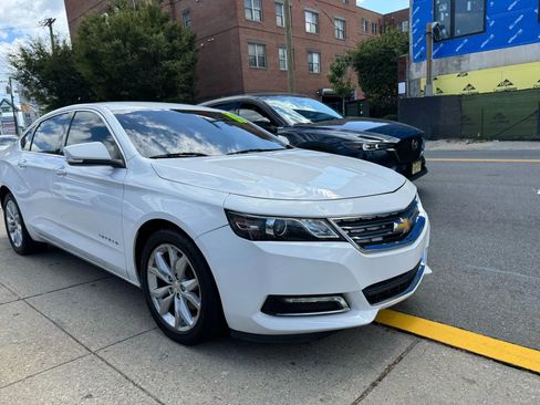 Used 2019 Chevrolet Impala LT image 4
