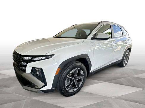 Used 2026 Hyundai Tucson SEL FWD image 4