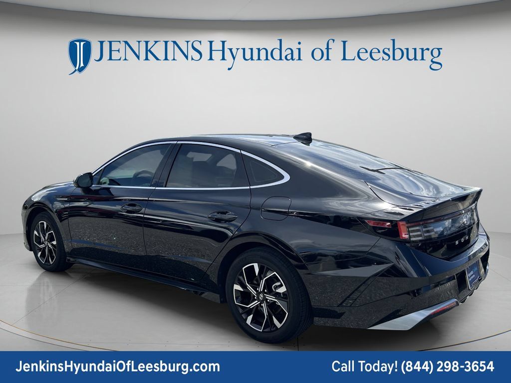 Certified 2024 Hyundai Sonata SEL FWD image 7