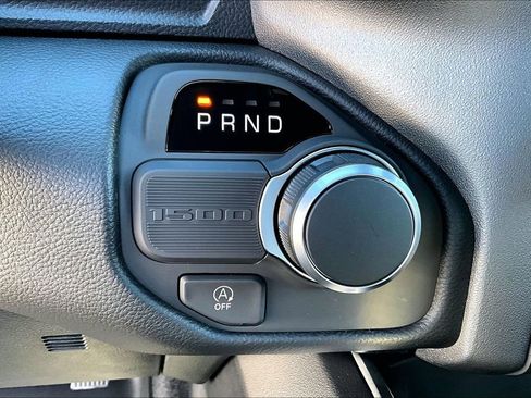 Used 2026 RAM 1500 Lone Star RWD image 33
