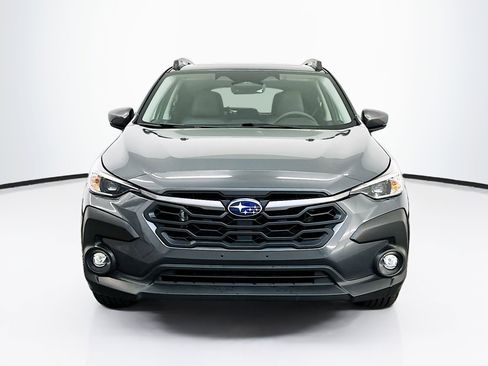 Used 2024 Subaru Crosstrek 2.0i Premium image 2