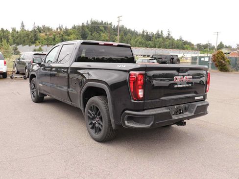 Used 2024 GMC Sierra 1500 Elevation AWD/4WD image 7