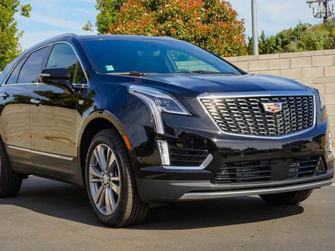 New 2026 Cadillac XT5 Premium Luxury w/ Driver Assist Package FWD image 5