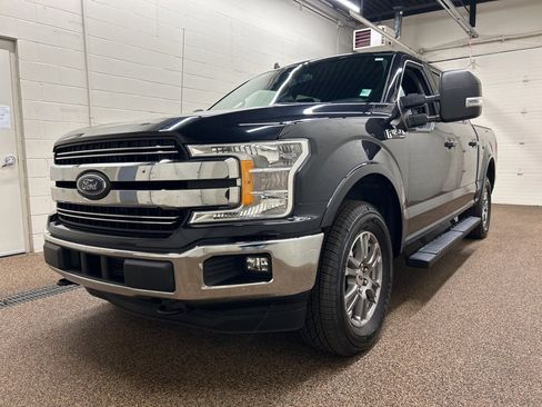 Used 2019 Ford F150 Lariat w/ Trailer Tow Package image 5