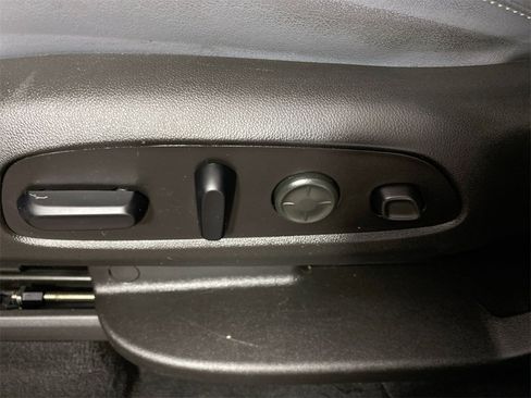 Used 2021 Buick Enclave Premium w/ Surround and Sites Package image 12