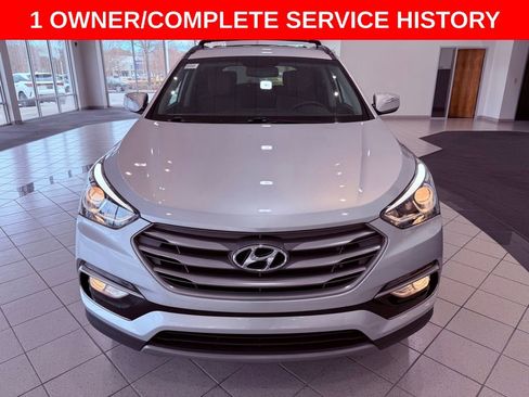 Used 2017 Hyundai Santa Fe Sport image 2