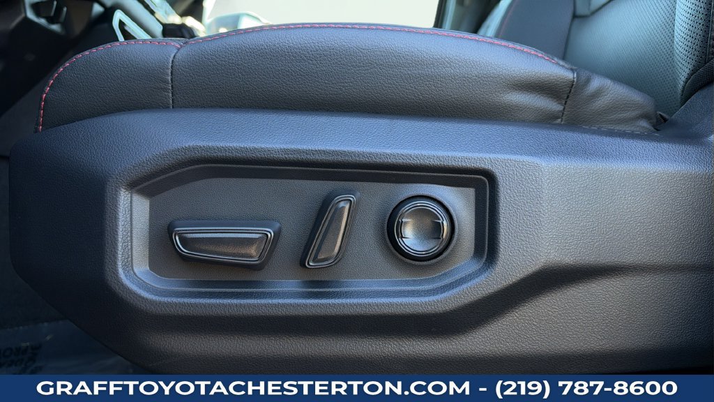 Used 2025 Toyota Tundra TRD Pro AWD/4WD image 16