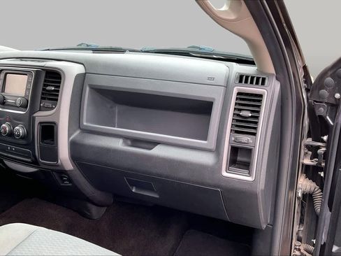 Used 2015 RAM 1500 Express AWD/4WD image 18