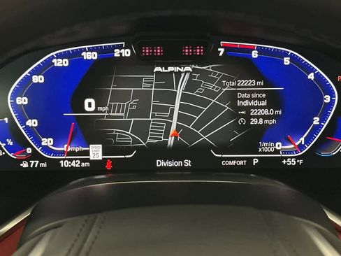 Used 2021 BMW ALPINA B7 xDrive w/ Luxury Rear Seating Package image 24