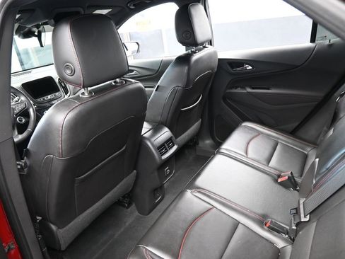 Used 2022 Chevrolet Equinox RS w/ RS Leather Package image 43