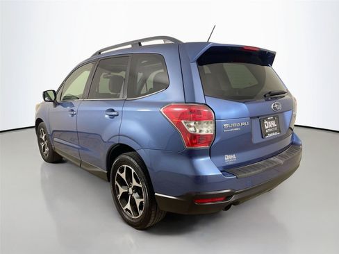 Used 2015 Subaru Forester 2.0XT Premium AWD/4WD image 10