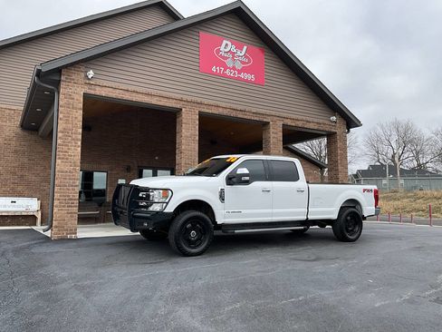 Used 2020 Ford F350 XLT w/ XLT Premium Package image 38