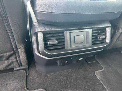 Certified 2022 Ford F150 XLT w/ Equipment Group 302A High image 22