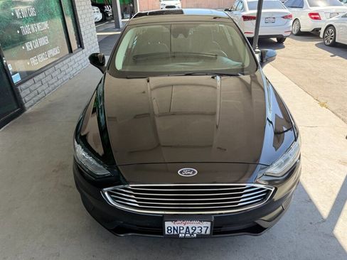 Used 2020 Ford Fusion SE image 13