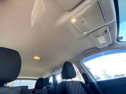 Used 2018 Nissan Rogue Sport SV w/ SV Technology Package image 22