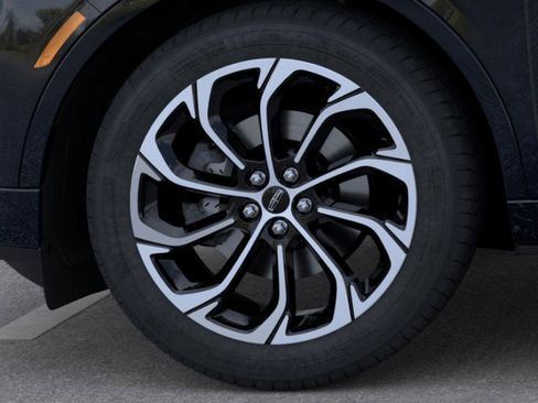 New 2026 Lincoln Nautilus Reserve image 19