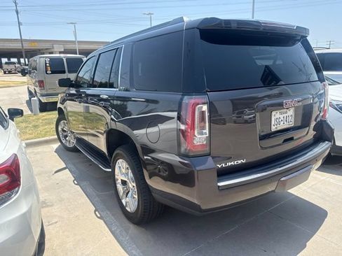 Used 2017 GMC Yukon SLT w/ Open Road Package RWD image 4