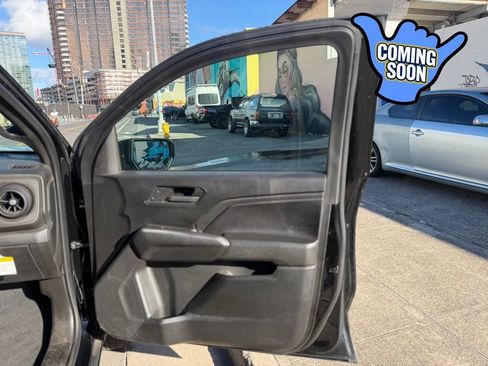 Used 2023 Chevrolet Colorado W/T RWD image 10