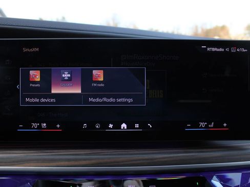 Used 2024 BMW i7 xDrive60 image 16