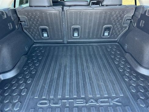 Used 2021 Subaru Outback Limited w/ Popular Package #2 image 18