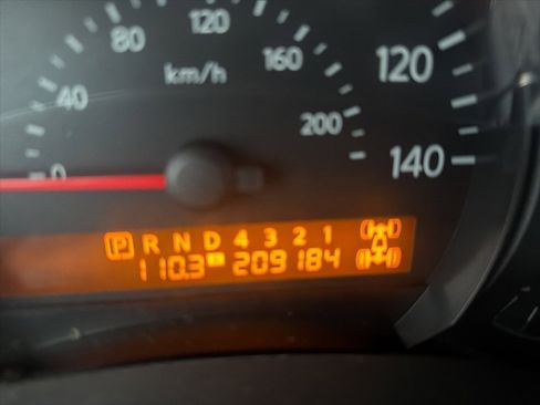 Used 2006 Nissan Titan SE image 23