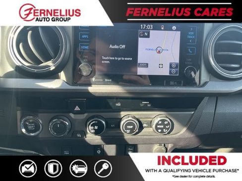 Used 2016 Toyota Tacoma TRD Off-Road w/ Towing Package image 10