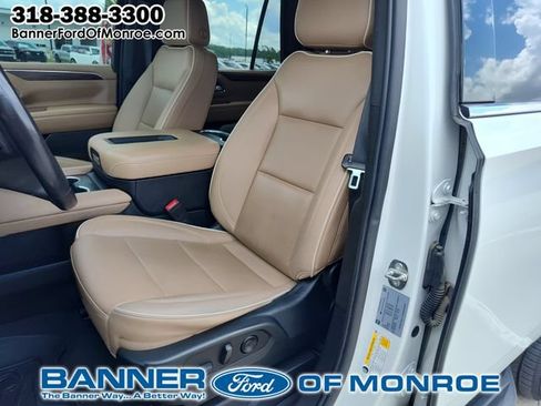 Used 2023 Chevrolet Tahoe Premier AWD/4WD image 19