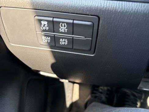 Used 2015 MAZDA MAZDA3 s Grand Touring image 8